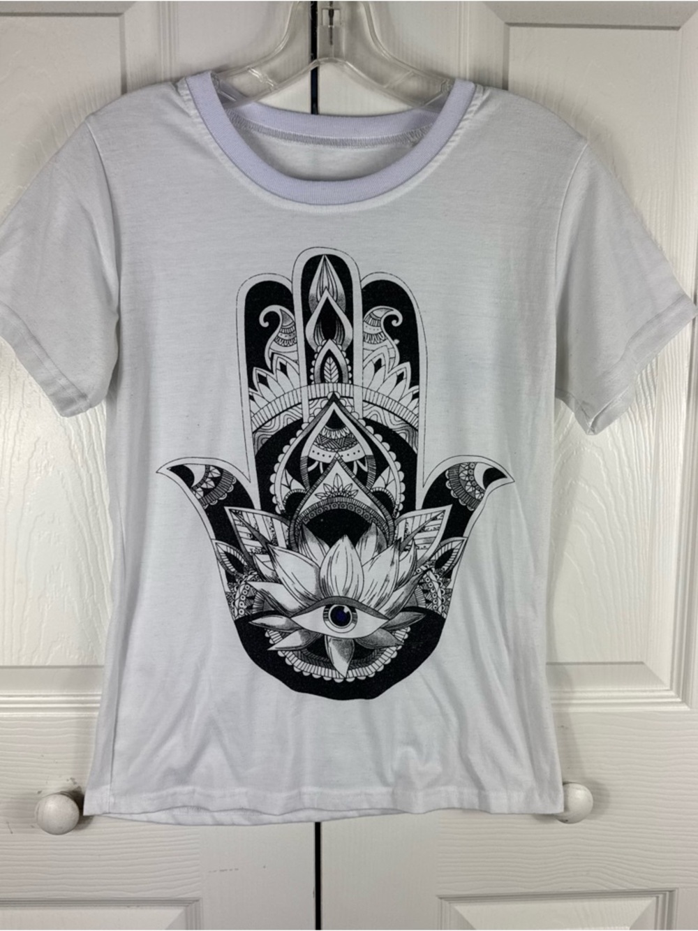 Hamsa Hand Evil Eye Short Sleeve T Shirt White Black M Medium